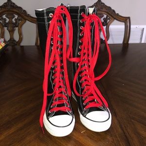 High top sneakers - size 6